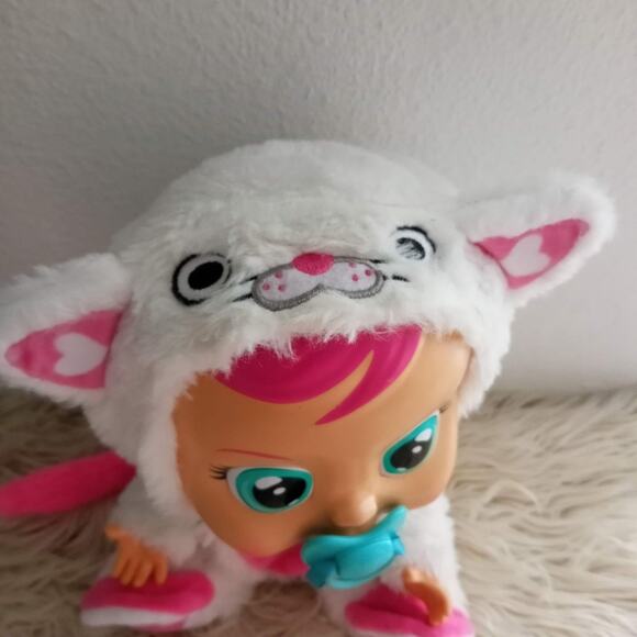 Cry Babies DAISY Doll Baby Sounds Cries Tears Cat Costume Removeable IMC Toys - Picture 4 of 10